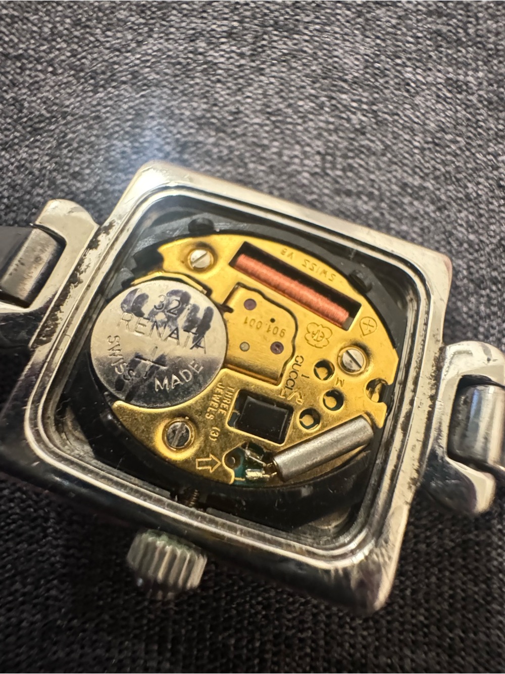 💯 Auth Gucci watch - Picture 5 of 5